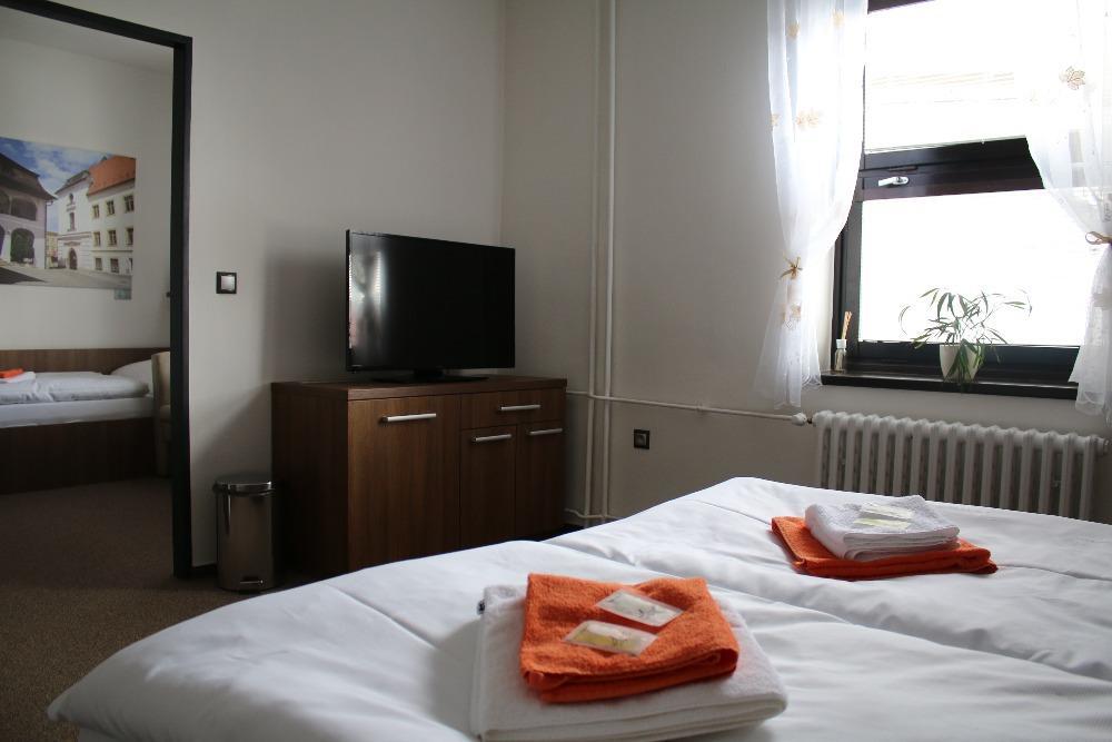Hotel Pod Radnici Šumperk Kültér fotó