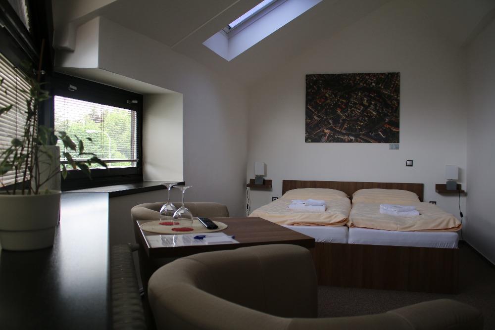 Hotel Pod Radnici Šumperk Kültér fotó