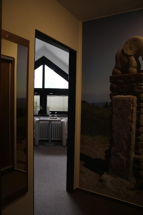 Hotel Pod Radnici Šumperk Kültér fotó